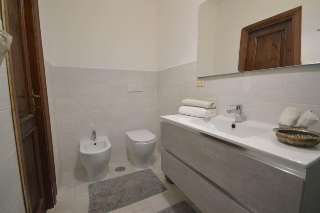 Apartment In Luxuryproperty Privatepool Garden Bbq Airc X8 Castelnuovo Di Porto Dış mekan fotoğraf